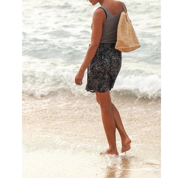 NEW RipSkirt Hawaii Length 2 Large Shibori Butterfly Charcoal Medium NWT - Picture 2 of 10